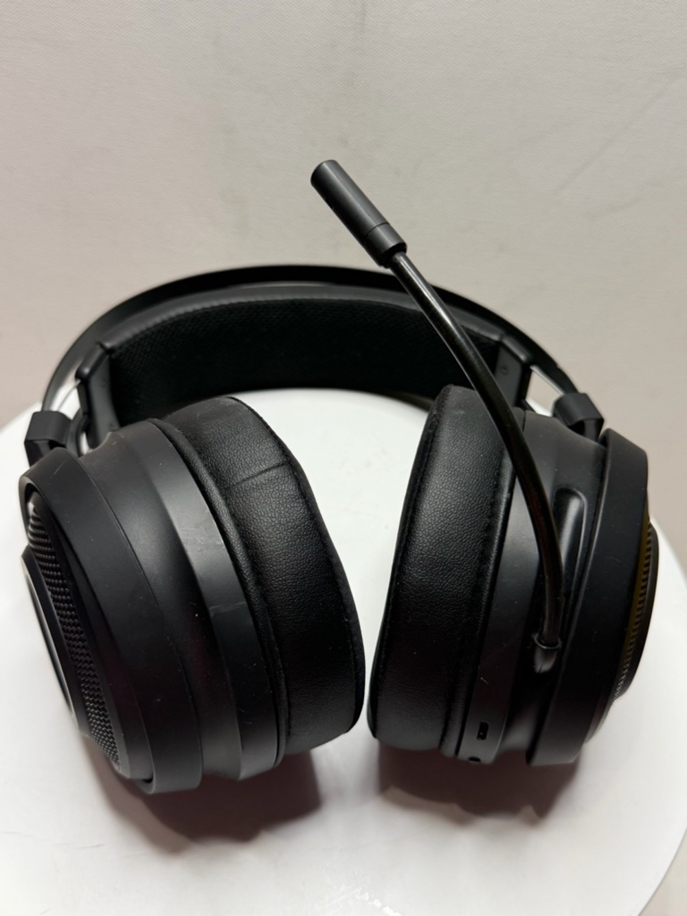 Wireless Over-Ear Gaming Headset with Boom Mic - Black